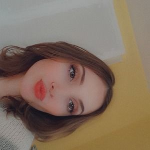 Meet your Posher, Selah